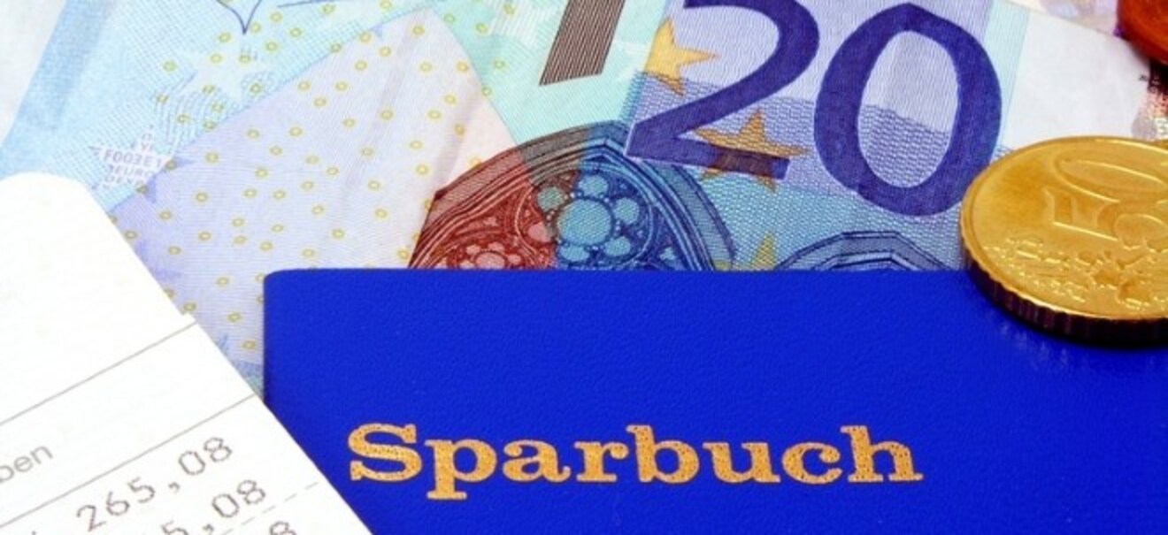 Sparbuch selbst gelocht - ist das Geld jetzt weg? | finanzen.net