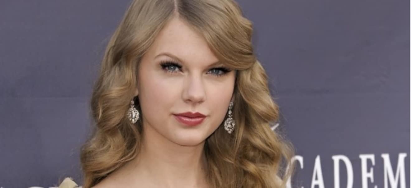 Taylor Swift bricht Rekorde: Aus diesen Einnahmen stammt das Vermögen der Milliardärin | finanzen.net