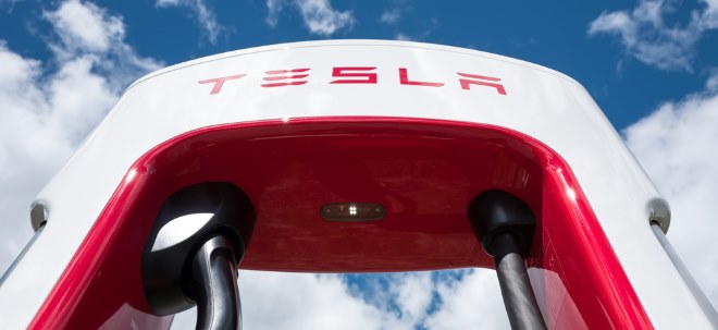 Börse wenig begeistert: Tesla bleibt zum Jahreswechsel auf Tausenden Model 3 sitzen - Aktie stürzt ab | Nachricht | finanzen.net