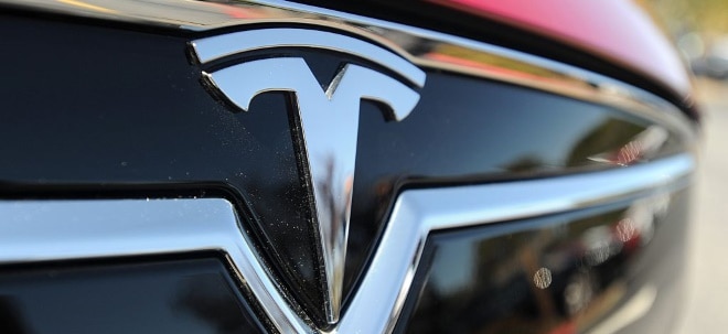 Tesla-Aktie dreht ins Minus: Panasonic verkauft alle Tesla-Anteile - Weiter Batteriepartner | finanzen.net