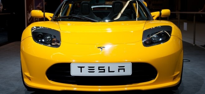 Musk machte Tesla ein außergewöhnliches Valentinstagsgeschenk | finanzen.net