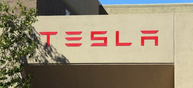 Täuschung von Kunden?: S&P 500-Titel Tesla-Aktie dennoch stärker: Kalifornische Fahrzeugbehörde reicht Klage gegen Tesla ein | Nachricht | finanzen.net