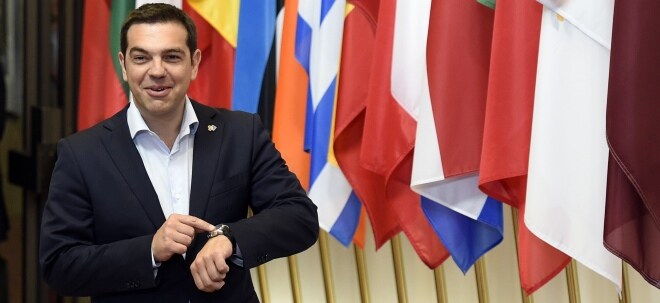 Tsipras warnt Schäuble und IWF im griechischen Schuldenstreit | finanzen.net