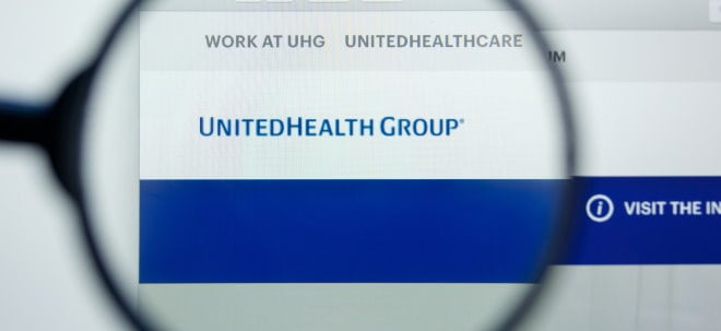 UnitedHealth-Aktie dennoch in Rot: UnitedHealth erhöht Umsatzprognose | finanzen.net