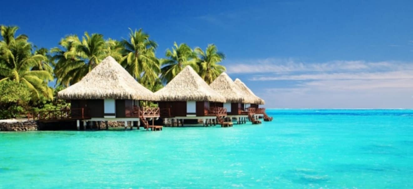 KI-Reisehelfer: Wie sinnvoll sind ChatGPT & Co. bei der Reiseplanung? Traumreise dank KI? Das taugen ChatGPT & Co. für die Reiseplanung | finanzen.net