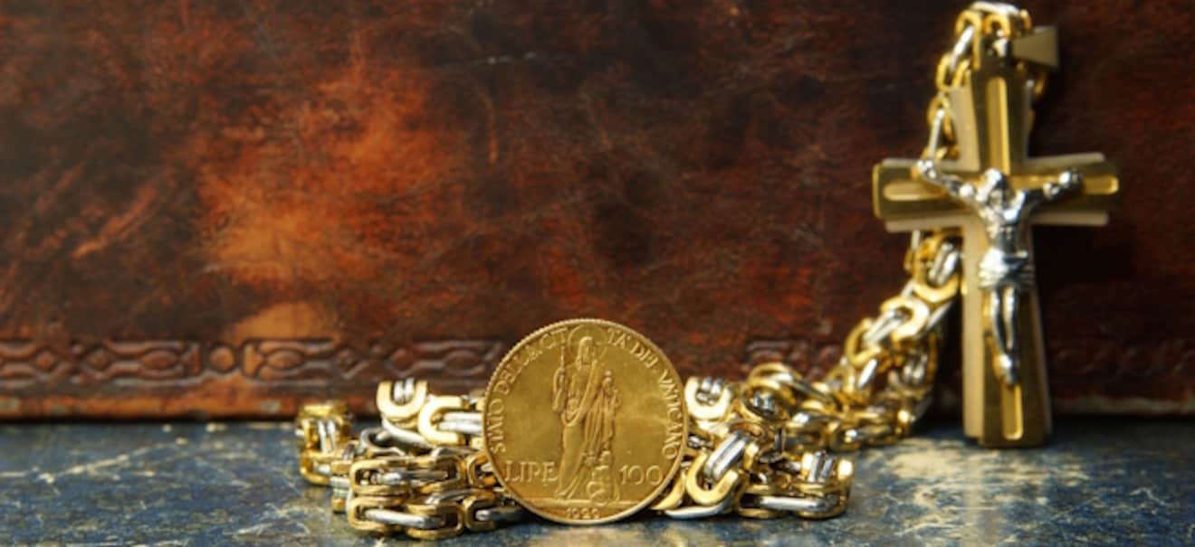 Gehaltscheck: Der Papst und sein Einkommen: Ein Blick hinter die Kulissen Papst: Wie viel verdient eigentlich das Oberhaupt der katholischen Kirche wirklich? | finanzen.net