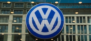 E-Auto-Auslieferungen: VW-Aktie im Fokus: Volkswagen steigert E-Auto-Verkäufe in Europa offenbar deutlich